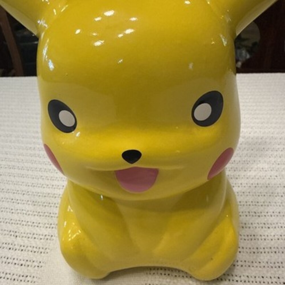 Pokémon Pikachu Piggy Coin Money Bank Ceramic 8.5" Nintendo Fab NY 2014 Wth Plug - Picture 2 of 9
